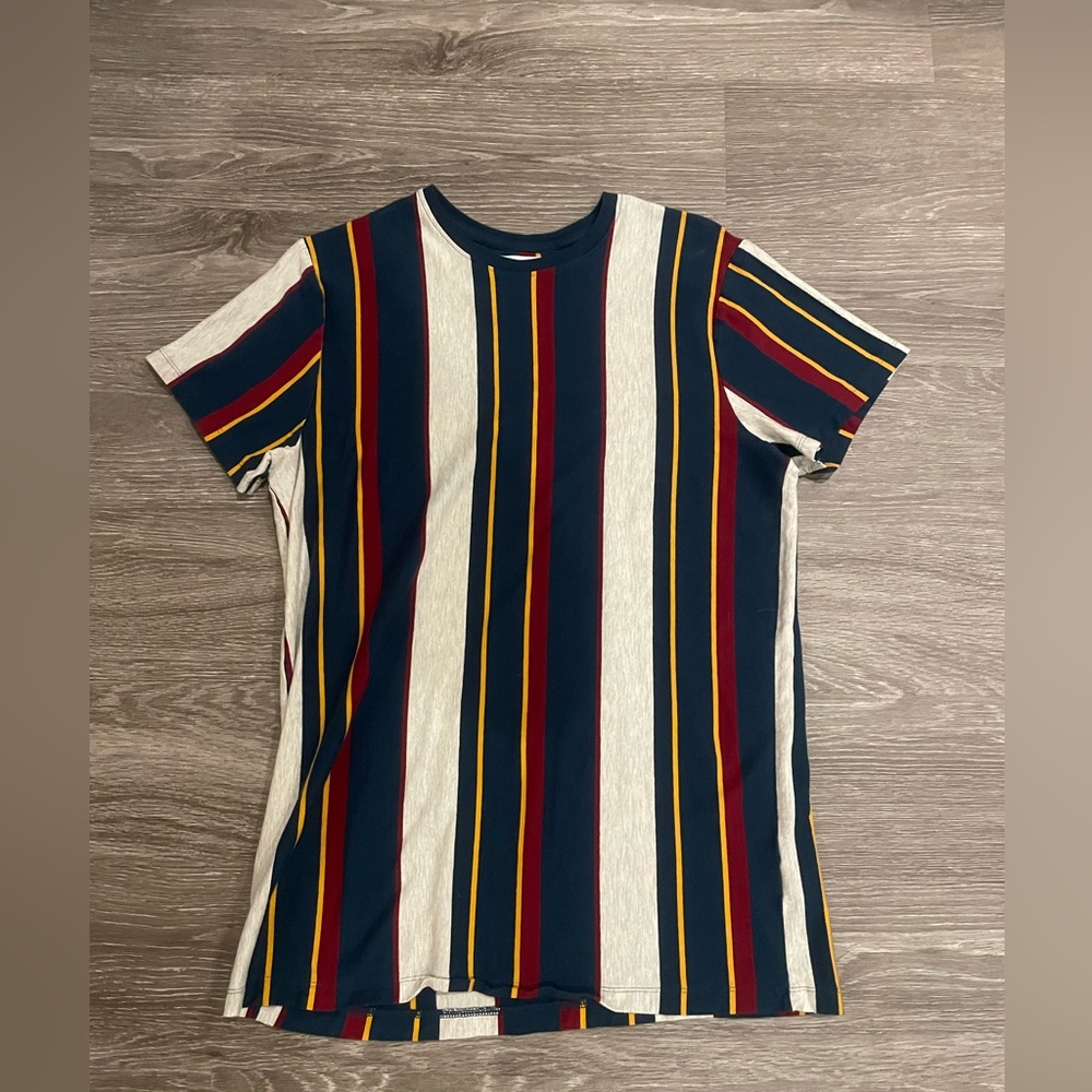 Men’s t shirt